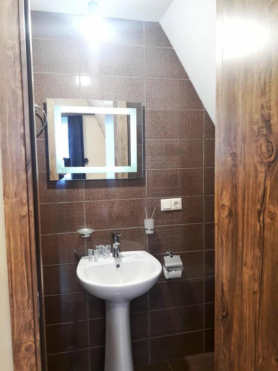 Twins Achkhoti Hotel Kazbegi Ngoại thất bức ảnh