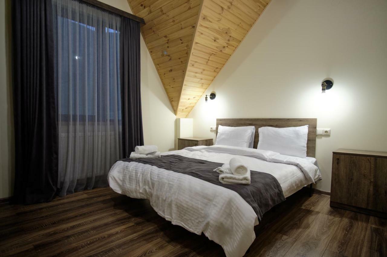 Twins Achkhoti Hotel Kazbegi Ngoại thất bức ảnh