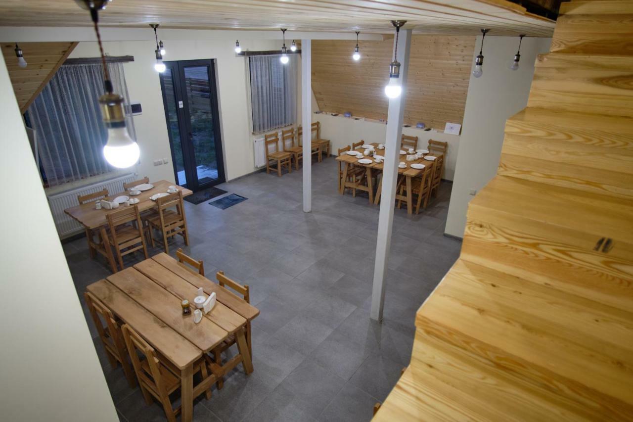 Twins Achkhoti Hotel Kazbegi Ngoại thất bức ảnh