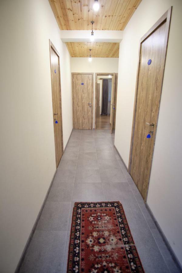Twins Achkhoti Hotel Kazbegi Ngoại thất bức ảnh