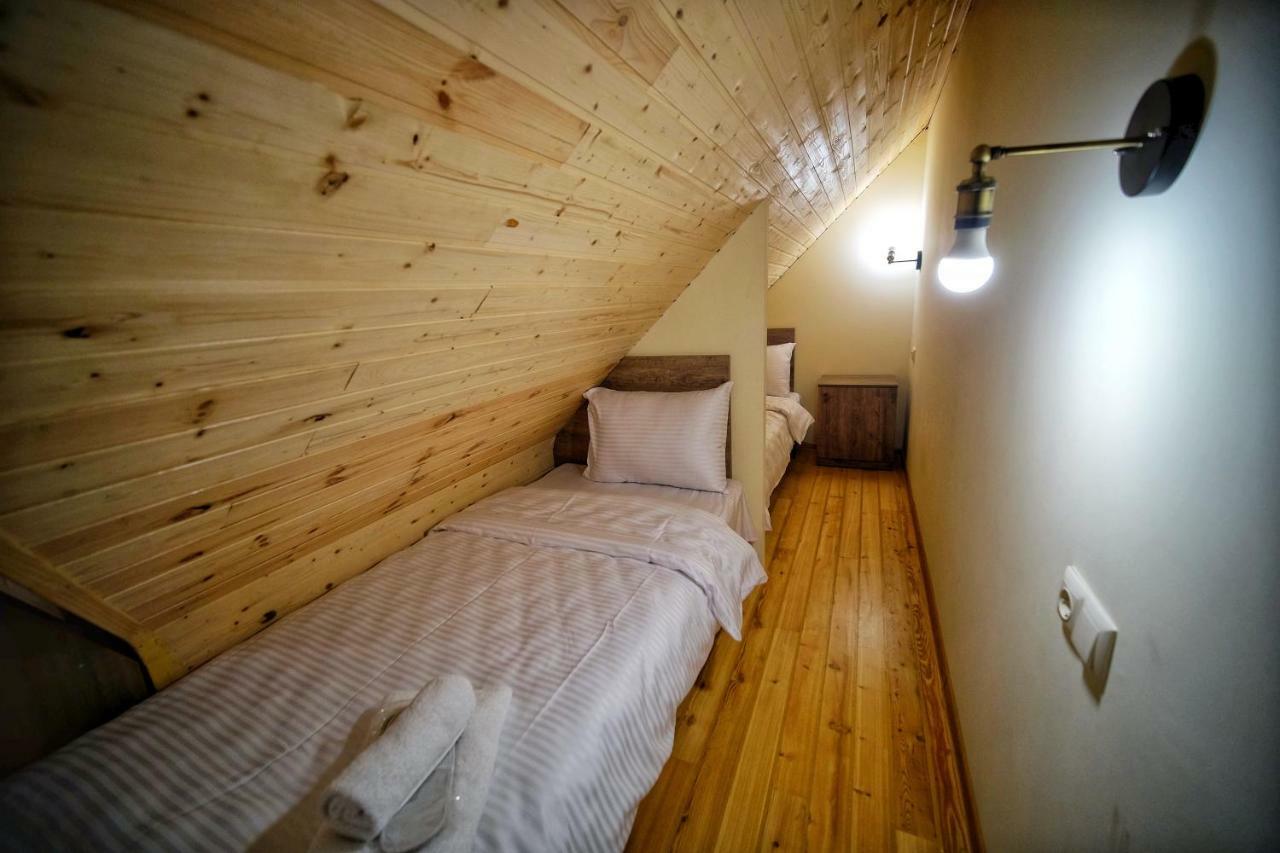 Twins Achkhoti Hotel Kazbegi Ngoại thất bức ảnh