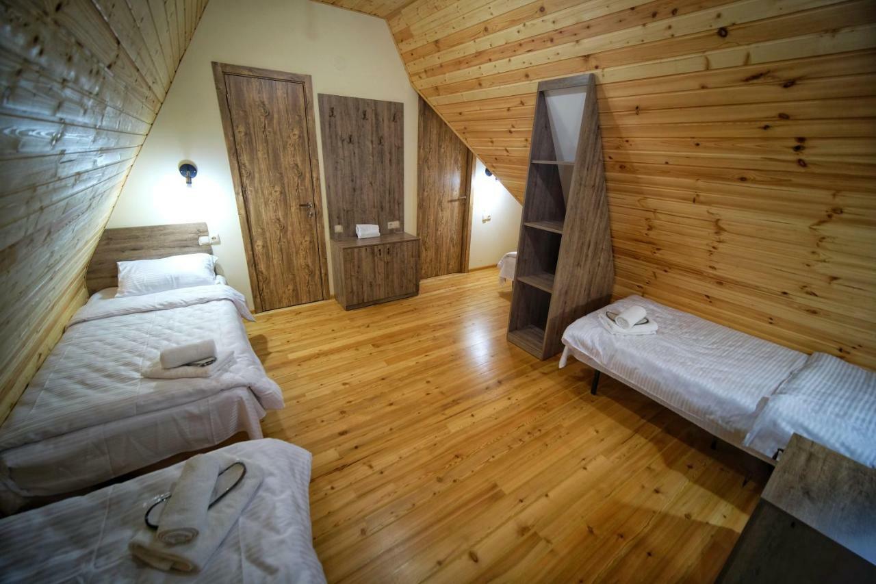 Twins Achkhoti Hotel Kazbegi Ngoại thất bức ảnh